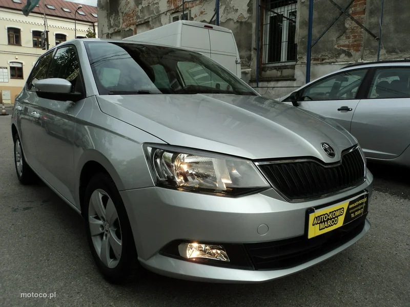 Skoda Fabia II 2