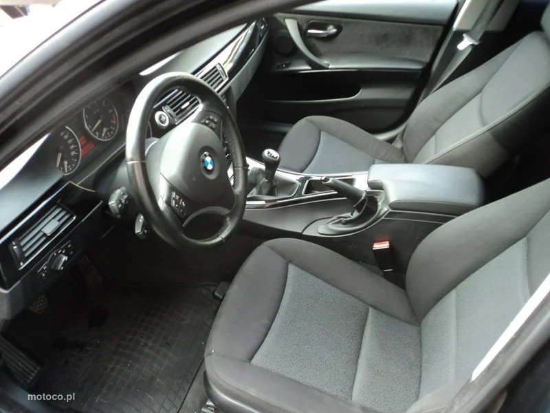 BMW Seria 3 E46 318 9