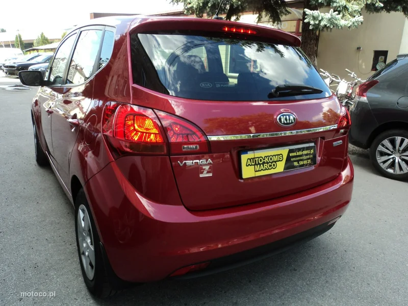 Kia Venga 5