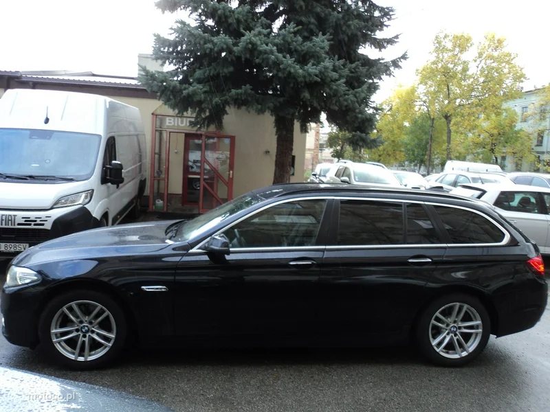 BMW Seria 5 F10 520 3