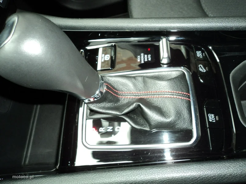 Jeep Compass 15
