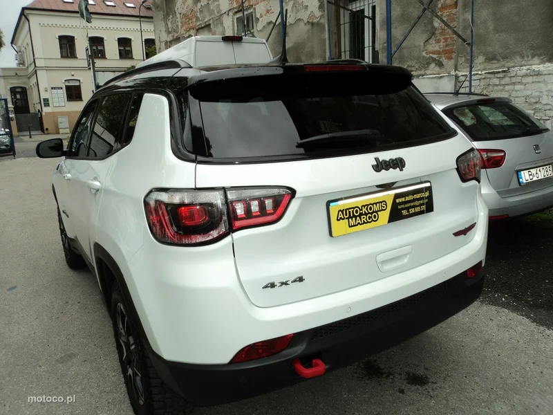 Jeep Compass 4