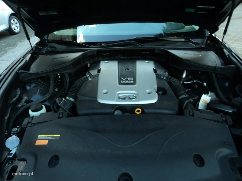 Infiniti M37 20