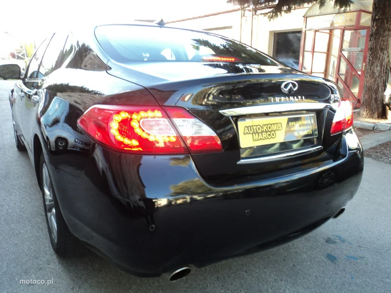 Infiniti M37 5