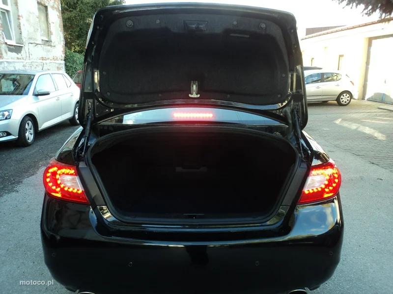 Infiniti M37 7