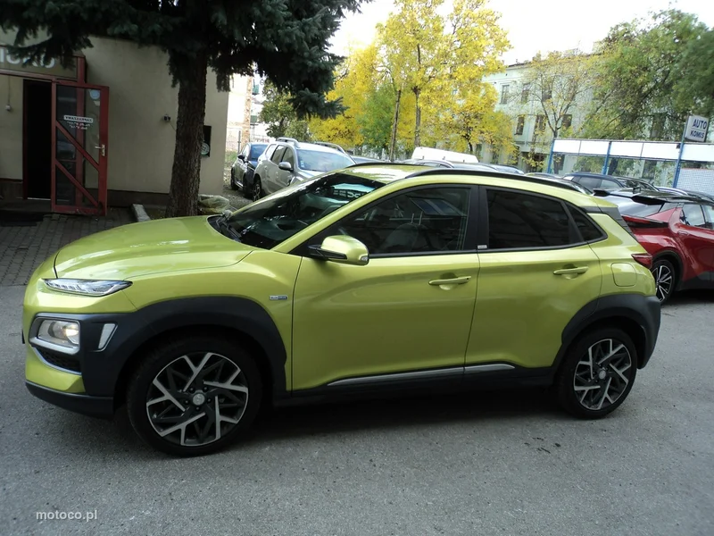 Hyundai KONA 4
