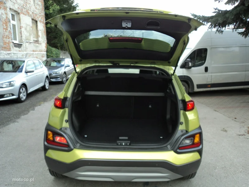 Hyundai KONA 7