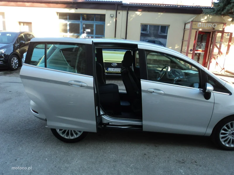 Ford B-Max 11