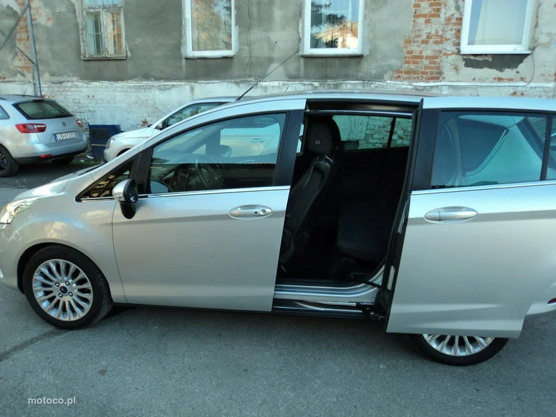 Ford B-Max 10