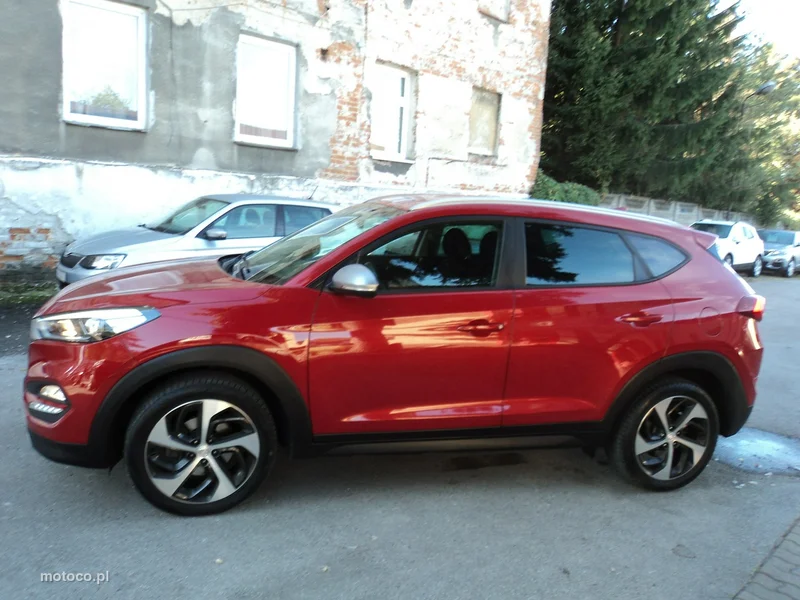 Hyundai TUCSON 4