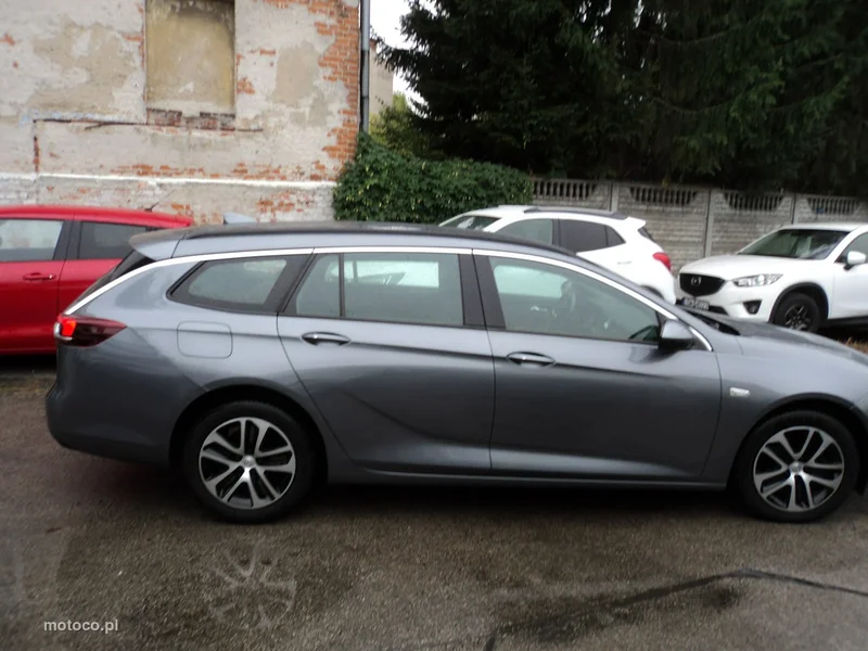 Opel Insignia Sports Tourer 3
