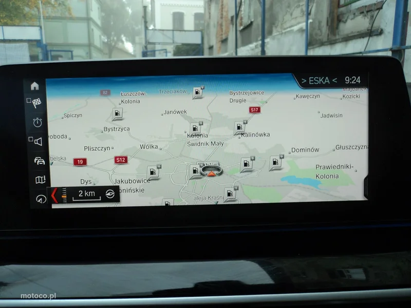 BMW Seria 5 G30 520 13