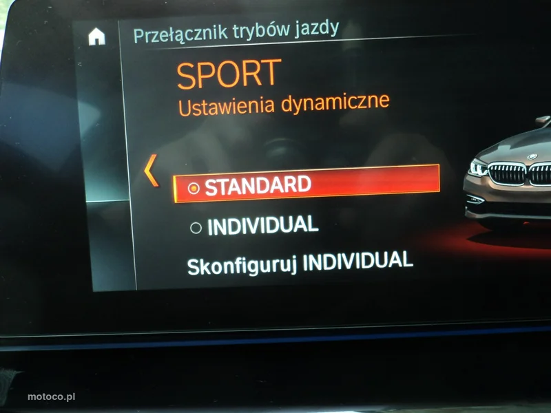 BMW Seria 5 G30 520 15