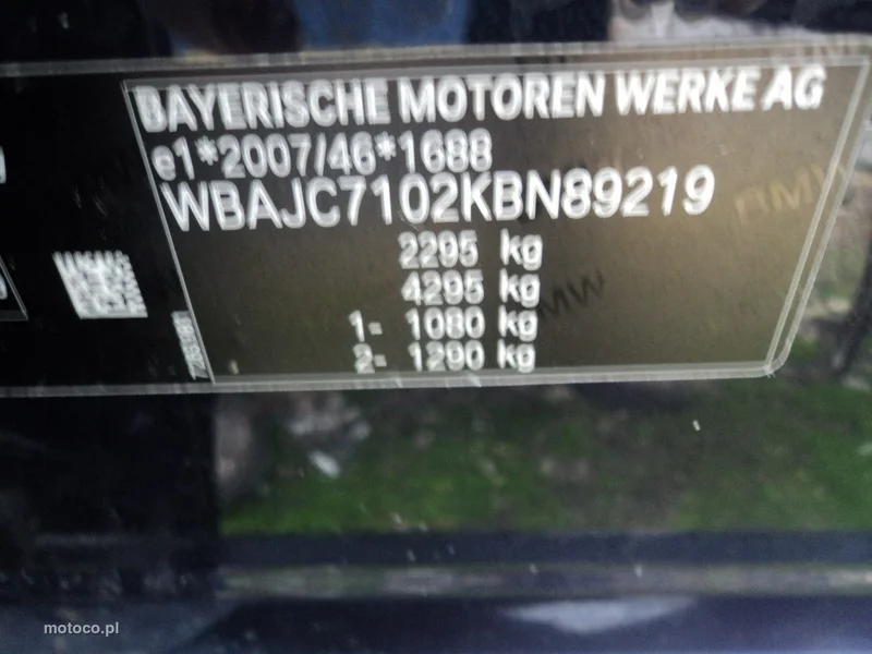 BMW Seria 5 G30 520 23