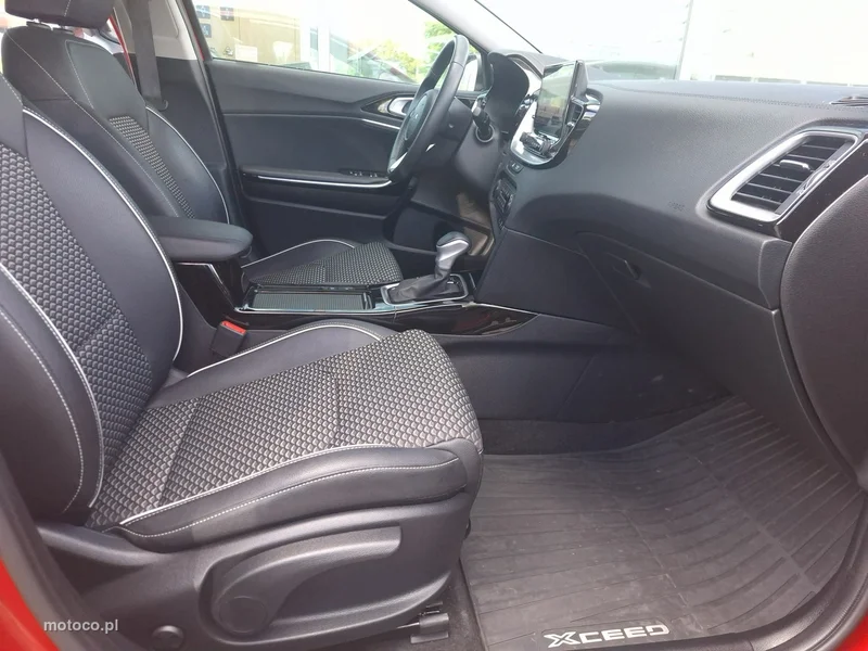 Kia XCeed 27