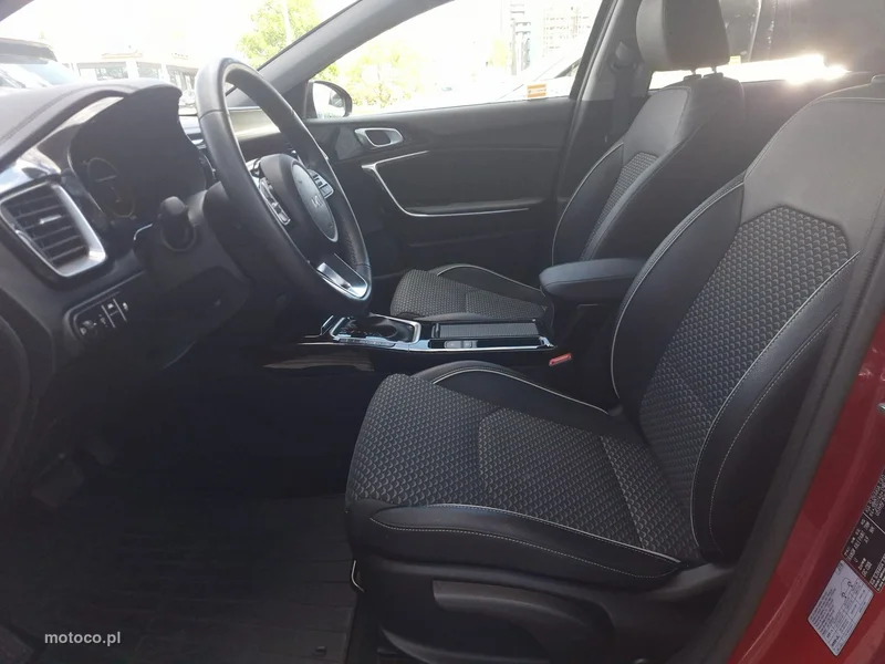 Kia XCeed 9