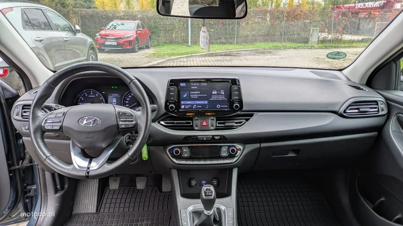 Hyundai i30 12