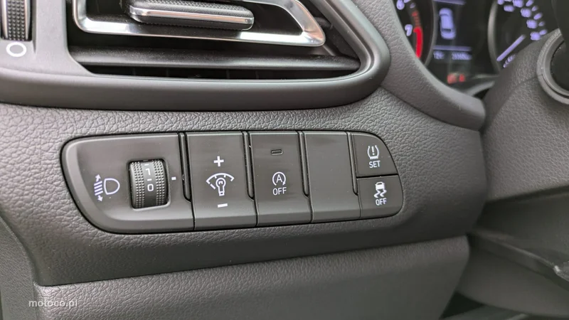Hyundai i30 13