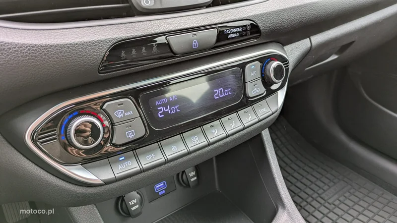 Hyundai i30 18