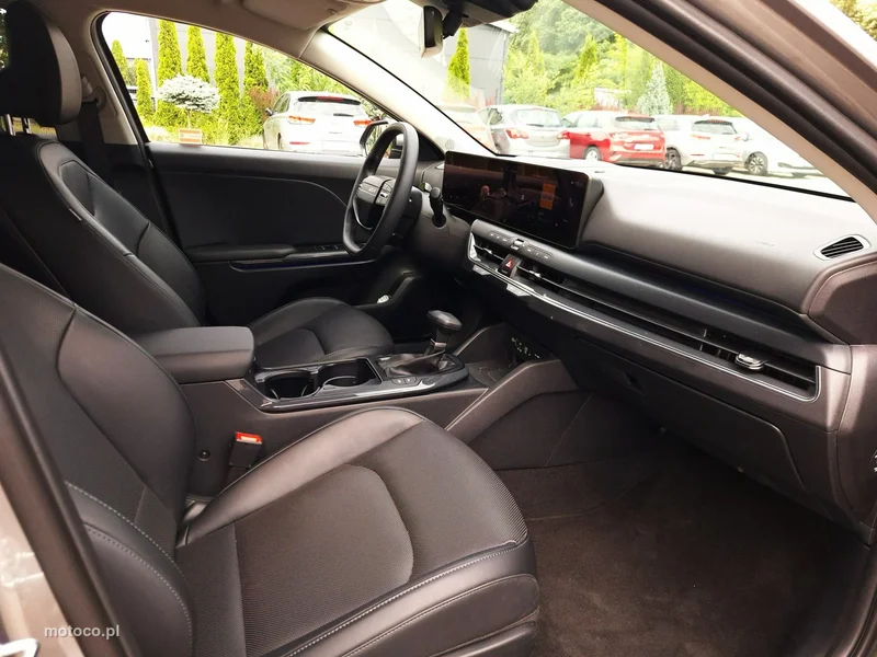 Kia K4 24