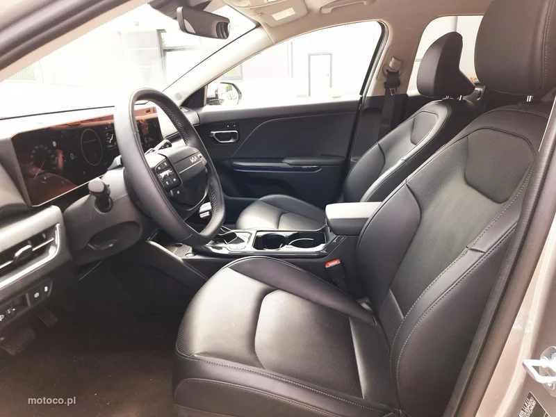 Kia K4 10