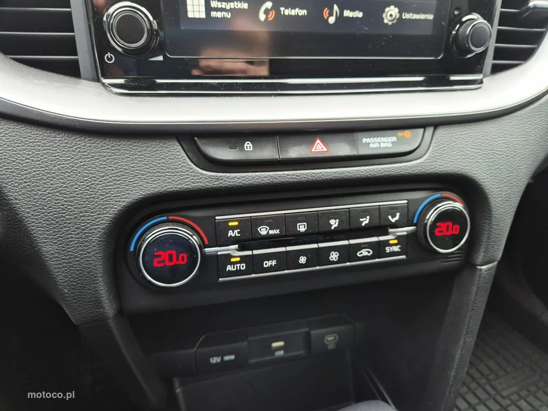 Kia Nowy Ceed 23