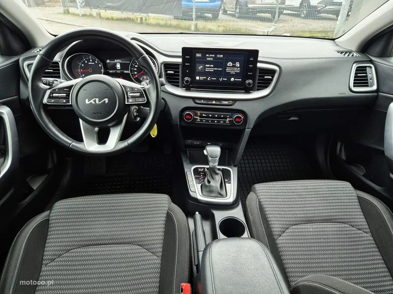 Kia Nowy Ceed 29