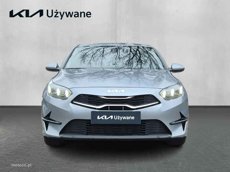 Kia Nowy Ceed 8