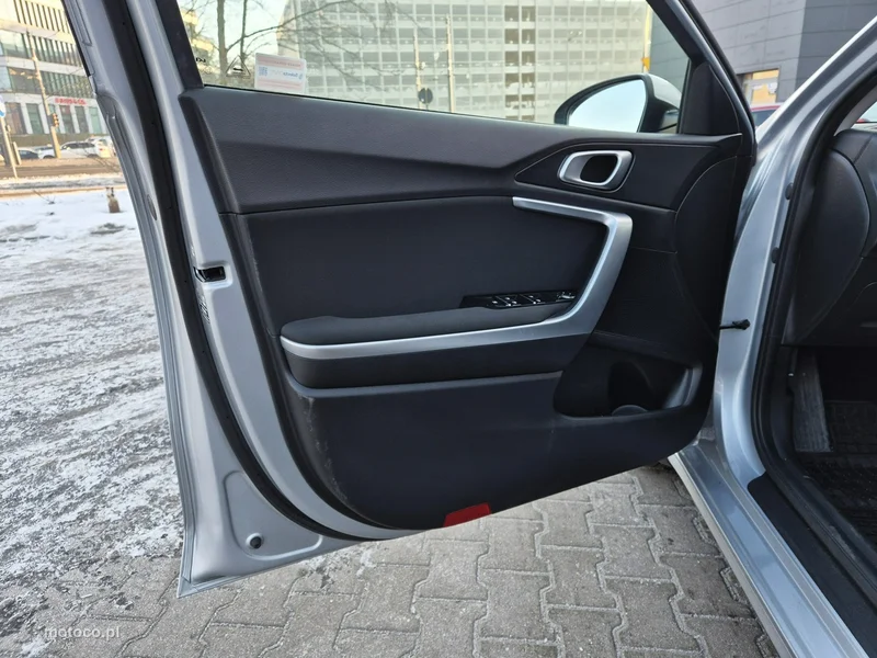 Kia Nowy Ceed 11