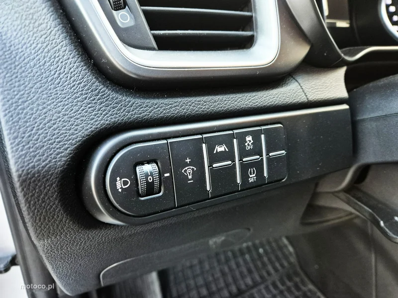 Kia Nowy Ceed 13