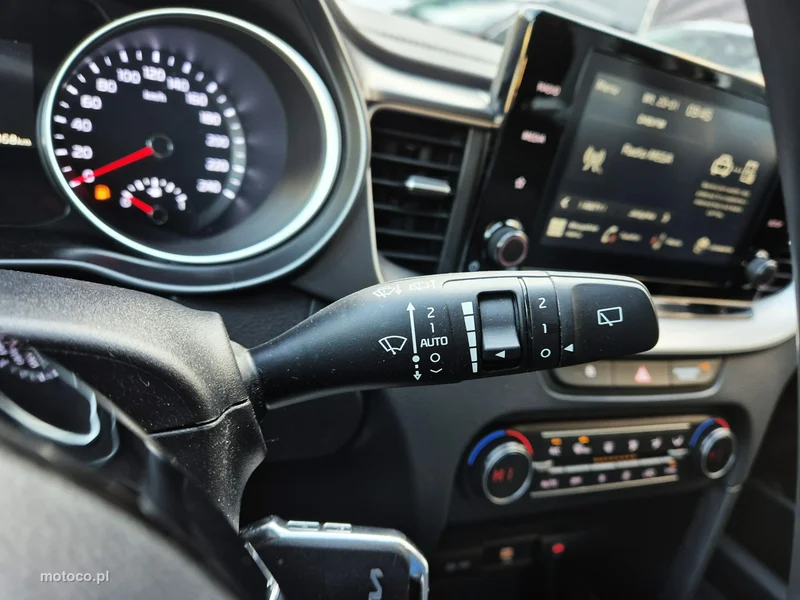 Kia Nowy Ceed 17