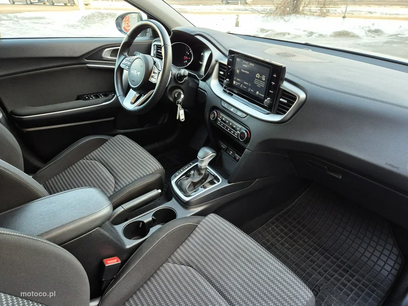 Kia Nowy Ceed 30