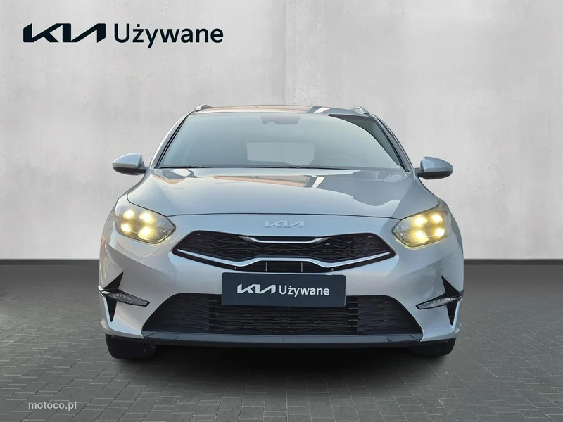 Kia Nowy Ceed 8