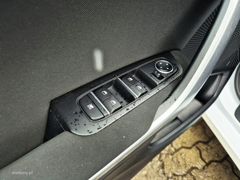 Kia Nowy Ceed 12