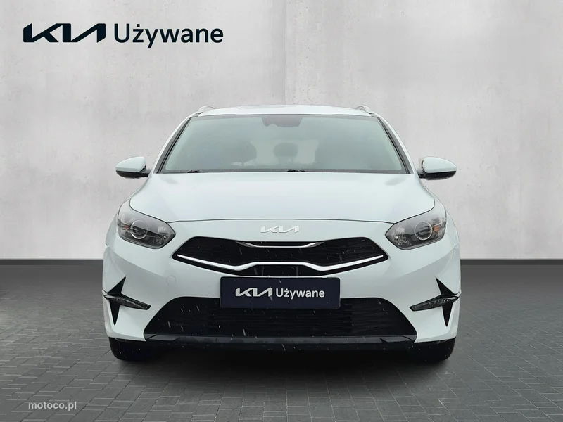 Kia Nowy Ceed 8