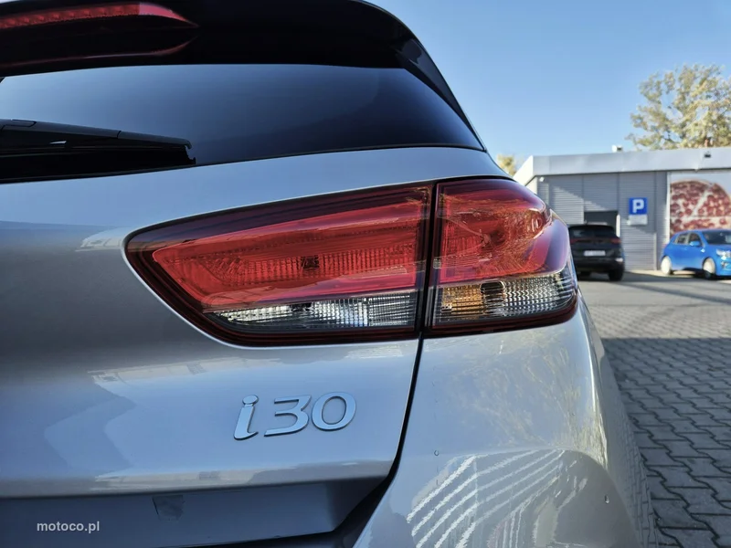 Hyundai i30 16