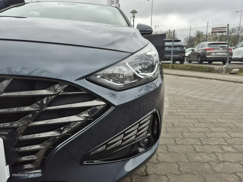 Hyundai i30 23