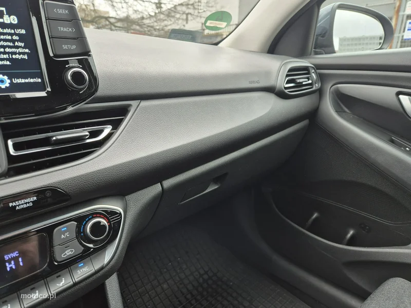 Hyundai i30 31
