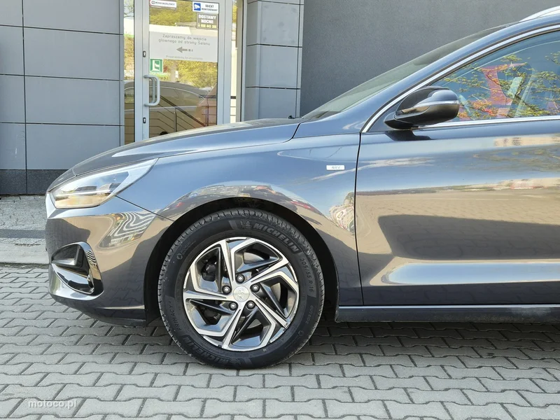 Hyundai i30 20