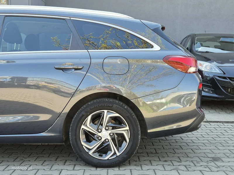 Hyundai i30 21