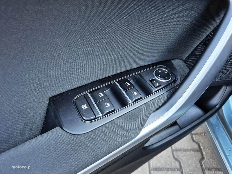Kia Nowy Ceed 11