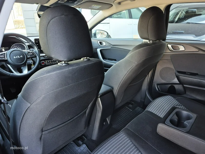 Kia Nowy Ceed 13
