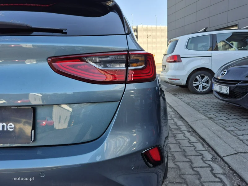 Kia Nowy Ceed 20
