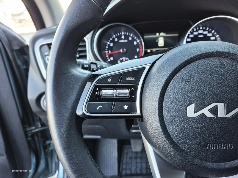 Kia Nowy Ceed 24