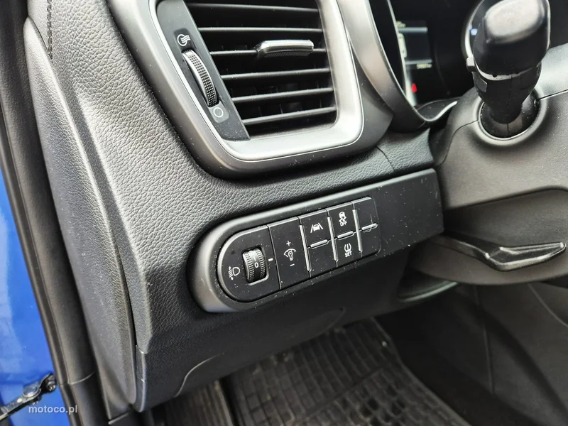 Kia Nowy Ceed 11