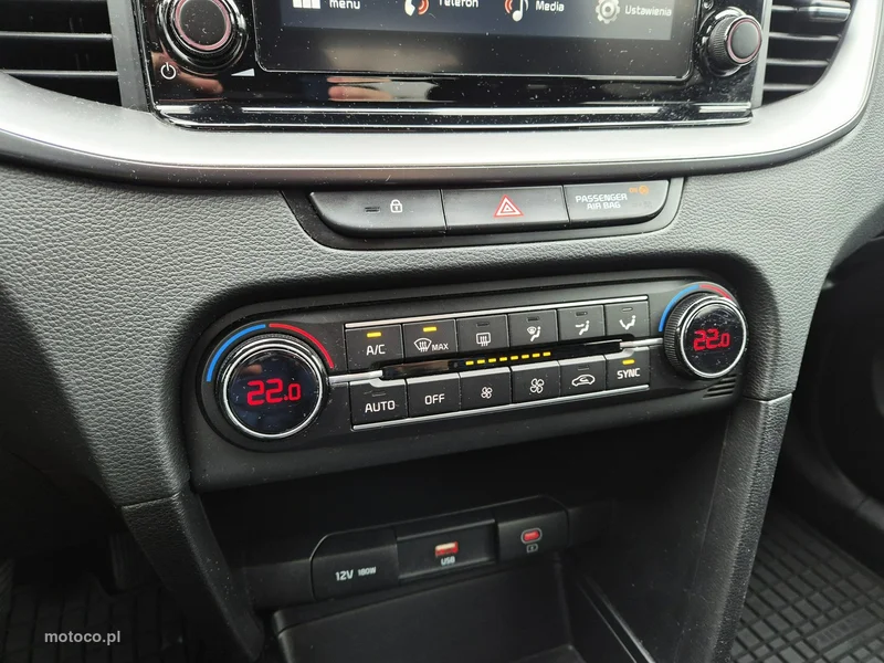 Kia Nowy Ceed 21