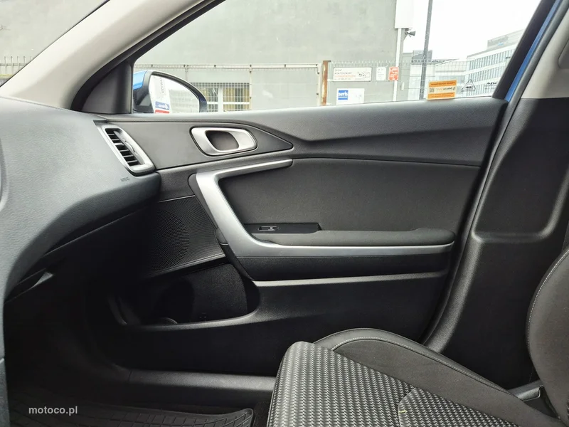 Kia Nowy Ceed 24