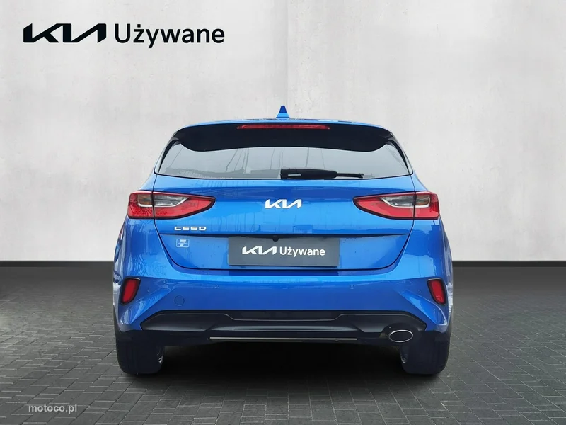 Kia Nowy Ceed 4