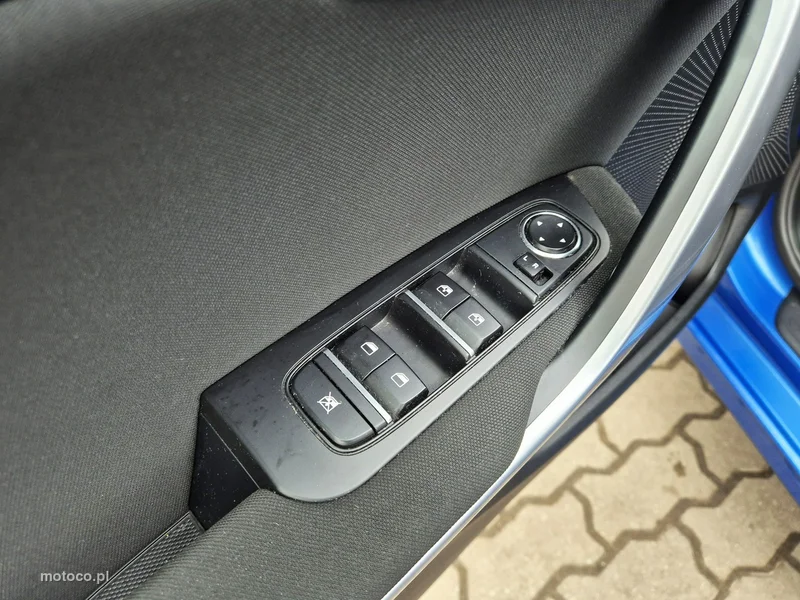 Kia Nowy Ceed 10