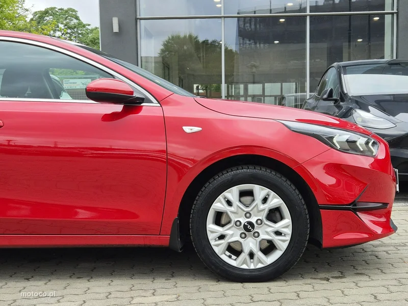 Kia Nowy Ceed 10
